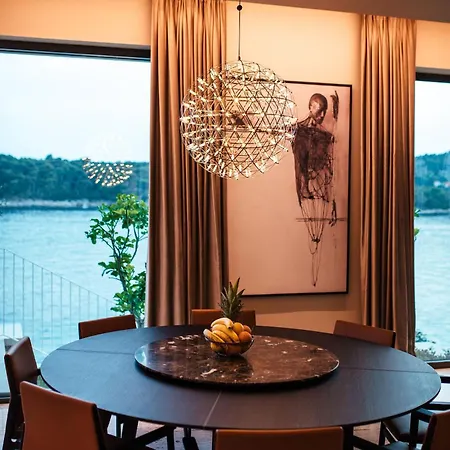 Ravishing 5 Bedrooms Ocean Serenity Private Pool Dazzling Sea Views Zaton * Stikovica