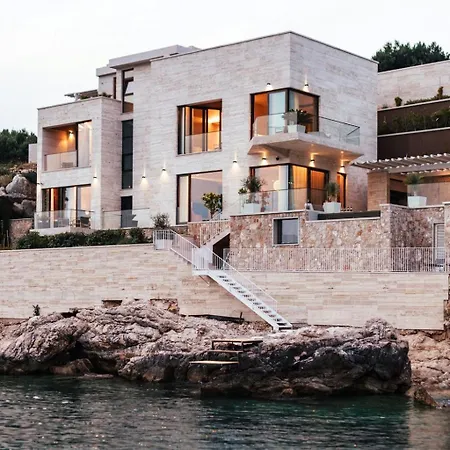 Ravishing 5 Bedrooms Ocean Serenity Private Pool Dazzling Sea Views Zaton Štikovica
