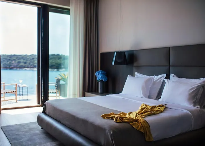 Villa Ravishing 5 Bedrooms Ocean Serenity Private Pool