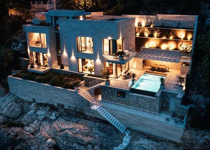 Ravishing 5 Bedrooms Ocean Serenity Private Pool Štikovica