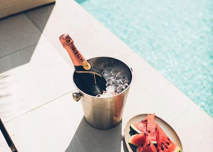 Ravishing 5 Bedrooms Ocean Serenity Private Pool Villa