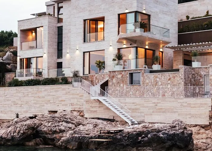 Ravishing 5 Bedrooms Ocean Serenity Private Pool Štikovica