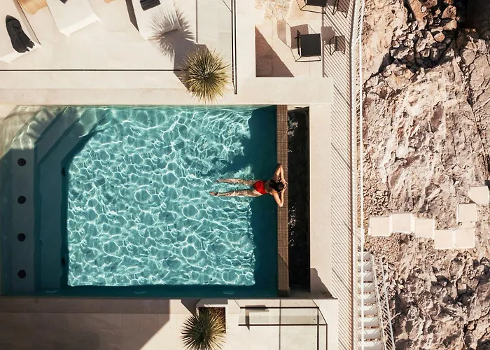 Ravishing 5 Bedrooms Ocean Serenity Private Pool Villa *